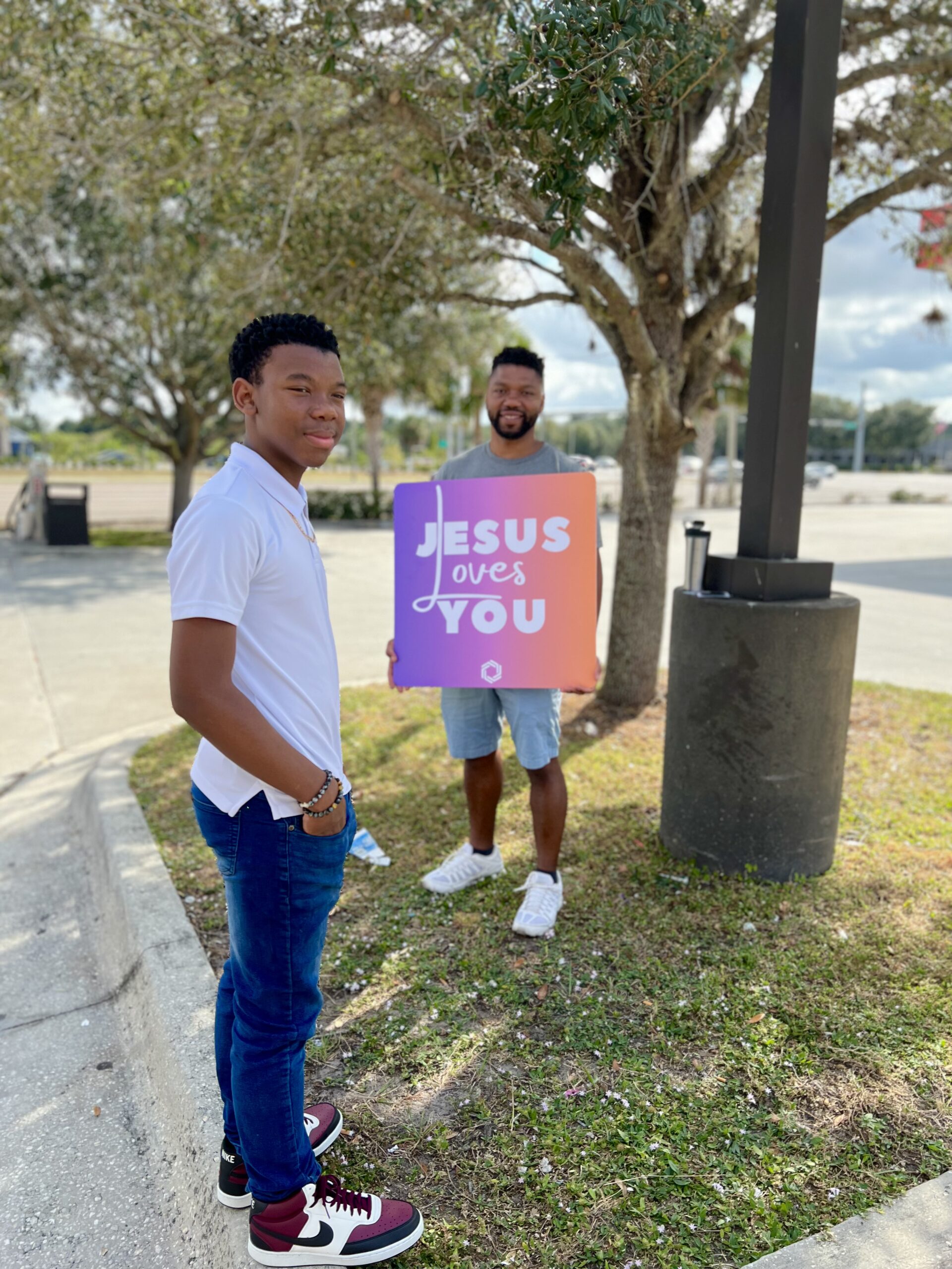 jesuslovesyou-scaled